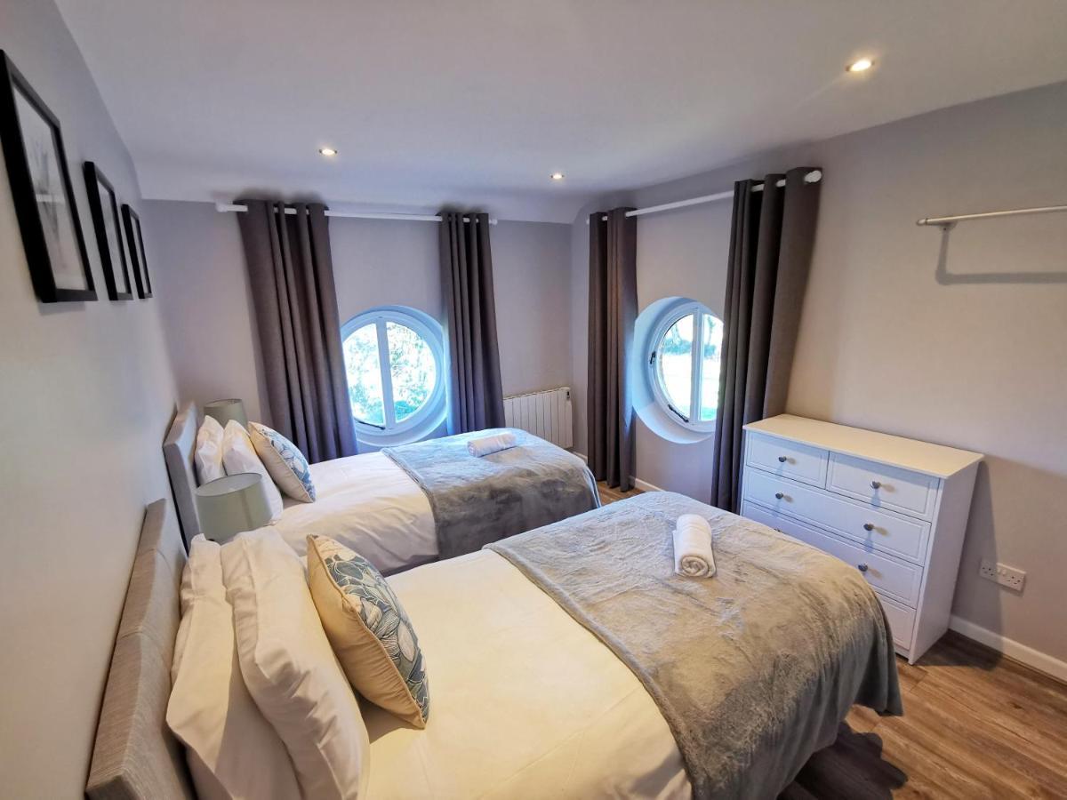 Moneylands Farm Self-catering Apartment *